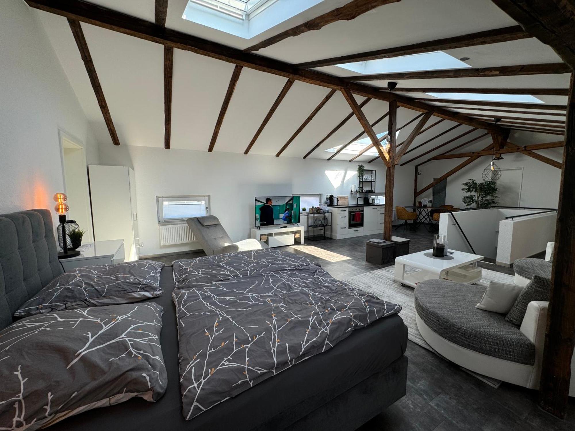 Appartement Gleis 13 - The Loft Im Ehemaligen Lokschuppen à Bückeburg Extérieur photo